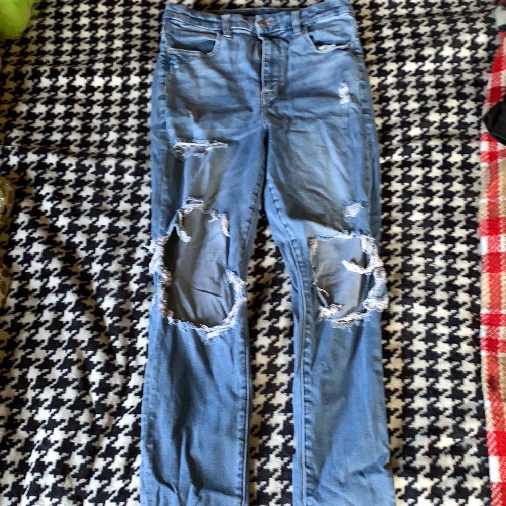 American Eagle skinny jeans, have been worn lots